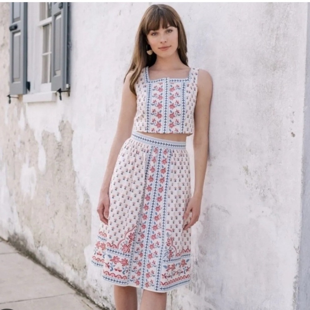 UNICORNGal Meets Glam White and Red Embroidered A-Line Skirt Set NEW WITHOUT TAG